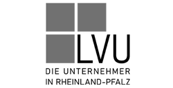 Entwicklung einer Weiterbildungs- und Kommunikationsplattform für den B2B-Bereich